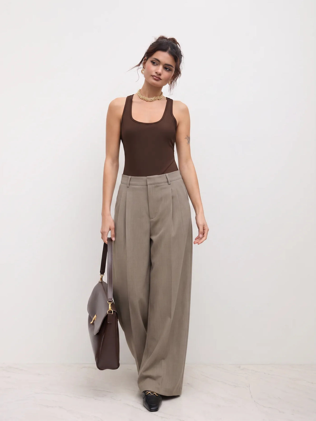 Mid Rise Pleated Wide Leg Trousers