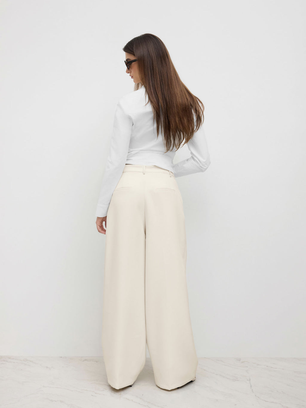 Mid Rise Pleated Wide Leg Trousers